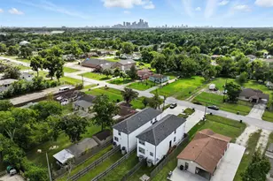 4112 Majestic St, Houston, TX 77026 - Photo 37