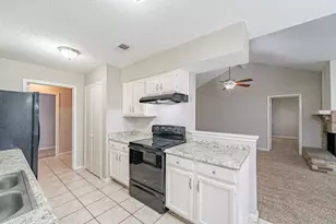 4302 Tylergate Dr, Spring, TX 77373 - Photo 9