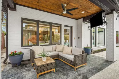 4614 Spruce Street, Bellaire, TX 77401 - Photo 29