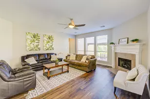 8402 Terrace Brook Dr, Houston, TX 77040 - Photo 9