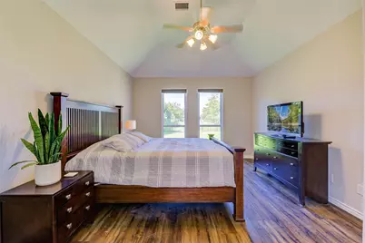 8402 Terrace Brook Drive, Houston, TX 77040 - Photo 11