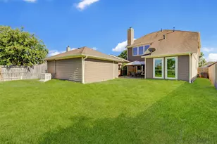 8402 Terrace Brook Dr, Houston, TX 77040 - Photo 33