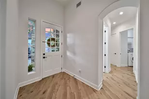 1302 Avon Way, Houston, TX 77339 - Photo 5