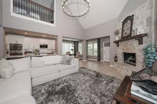 27511 Caldwell Sky Ln, Fulshear, TX 77441 - Photo 3