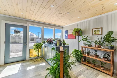 511 W Main Street, Weimar, TX 78962 - Photo 7