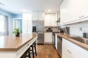 1919 Lombardy St, Houston, TX 77023 - Photo 19