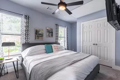 1919 Lombardy Street #A, Houston, TX 77023 - Photo 9