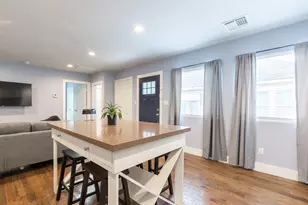 1919 Lombardy St, Houston, TX 77023 - Photo 21