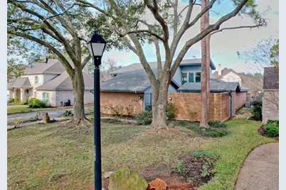 1234 Sugar Creek Boulevard, Sugar Land, TX 77478 - Photo 3