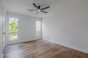 3406 Forest Village Dr, Houston, TX 77339 - Photo 33