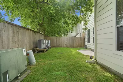 7426 Hollister Spring, Houston, TX 77040 - Photo 35