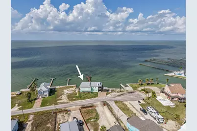 740 Copano Cove, Rockport, TX 78382 - Photo 11