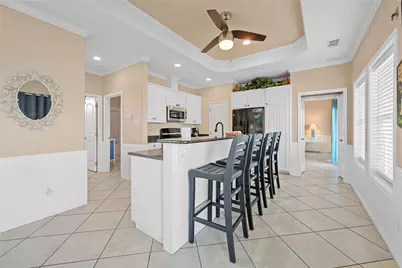 740 Copano Cove, Rockport, TX 78382 - Photo 17
