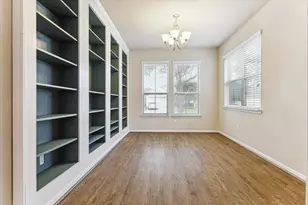 14010 Long Meadow Dr Dr, Houston, TX 77047 - Photo 5