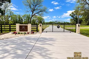 1718 Rymal Ranch Rd, Algoa, TX 77511 - Photo 1