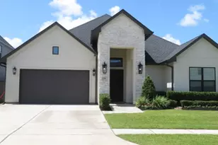 1916 Silver Point Ct, Friendswood, TX 77546 - Photo 1