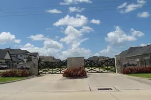 1916 Silver Point Ct, Friendswood, TX 77546 - Photo 33