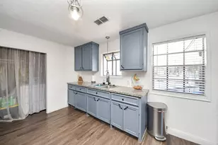 271 Trails End Dr, Cleveland, TX 77328 - Photo 27