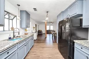 271 Trails End Dr, Cleveland, TX 77328 - Photo 29