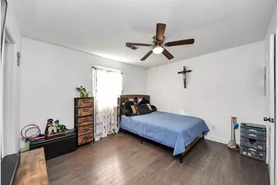 271 Trails End Drive, Cleveland, TX 77328 - Photo 19