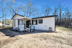 271 Trails End Dr, Cleveland, TX 77328 - Photo 5