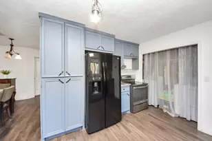 271 Trails End Dr, Cleveland, TX 77328 - Photo 31