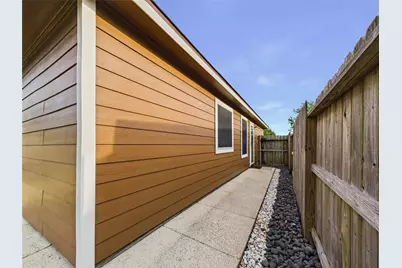 9022 Barracuda Drive, Texas City, TX 77591 - Photo 25