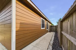 9022 Barracuda Dr, Texas City, TX 77591 - Photo 25