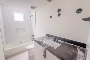 11606 Royal Parkside Pl, Houston, TX 77082 - Photo 39