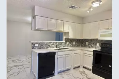 14207 Long River Ct Court, Sugar Land, TX 77498 - Photo 7