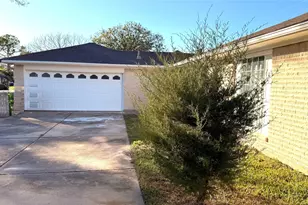 5702 Arncliffe Dr, Houston, TX 77088 - Photo 35