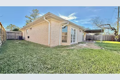 5702 Arncliffe Drive, Houston, TX 77088 - Photo 33
