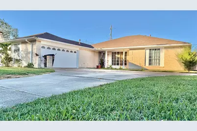 5702 Arncliffe Drive, Houston, TX 77088 - Photo 1