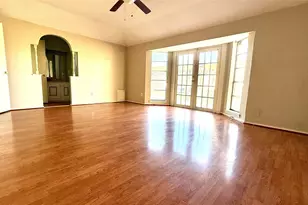 5702 Arncliffe Dr, Houston, TX 77088 - Photo 17