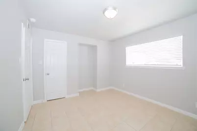 2010 N Travis Street, Liberty, TX 77575 - Photo 7