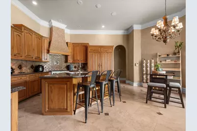 11927 Waterford Estates Court, Tomball, TX 77377 - Photo 17