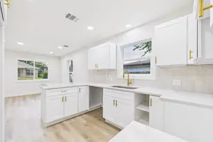 421 De Haven St, Houston, TX 77029 - Photo 5