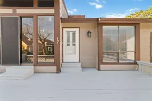 17 April Point Dr N, Conroe, TX 77356 - Photo 23