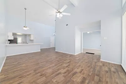 17 April Point Drive N, Conroe, TX 77356 - Photo 7