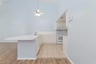 17 April Point Dr N, Conroe, TX 77356 - Photo 11