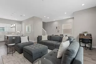 8311 Brecha Ln, Houston, TX 77055 - Photo 5