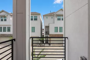 8311 Brecha Ln, Houston, TX 77055 - Photo 17