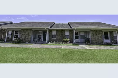 1800 Avenue H, Bay City, TX 77414 - Photo 7
