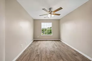 15510 Kiplands Bend Dr, Houston, TX 77014 - Photo 11
