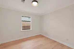 10966 Shadow Wood Dr, Houston, TX 77043 - Photo 25