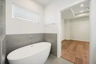 6302 Chelsea Falls Ln, Houston, TX 77008 - Photo 19