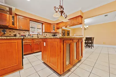 910 Avenue J, South Houston, TX 77587 - Photo 3