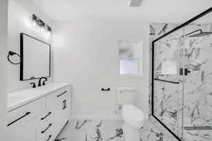 5025 De Milo Dr, Houston, TX 77092 - Photo 17