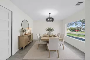 5025 De Milo Dr, Houston, TX 77092 - Photo 11