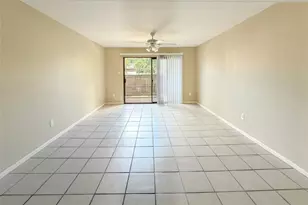 8529 Hearth Dr, Houston, TX 77054 - Photo 3